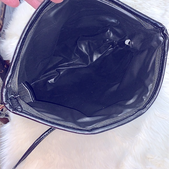 90’s Chi_Style Black Fold-Over Snap with Zipper Center Shoulder Bag By Loft - Picture 6 of 11